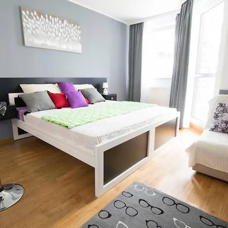 Maxim Apartment